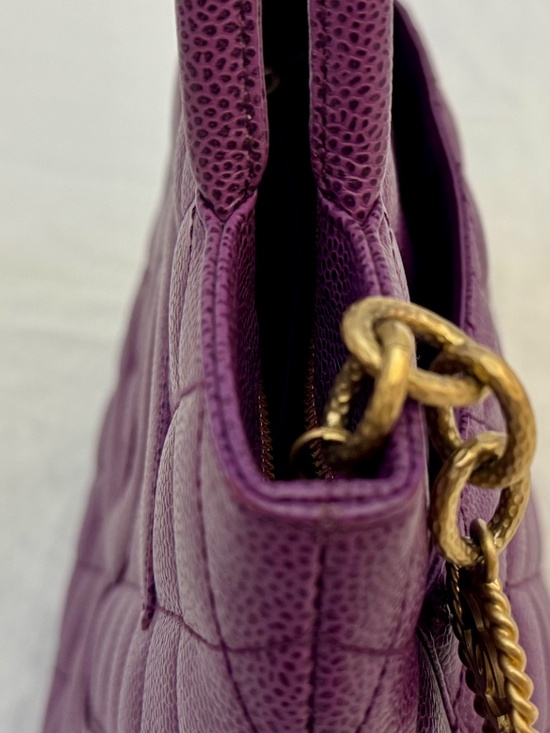 Chanel CC Medallion Tote - Rare Purple - Picture 4 of 12